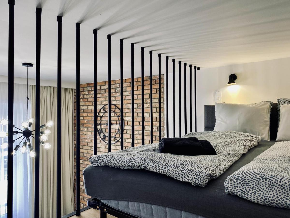 Apartment Premium Jacuzzi For Couples, Old Town Krasków Exteriör bild